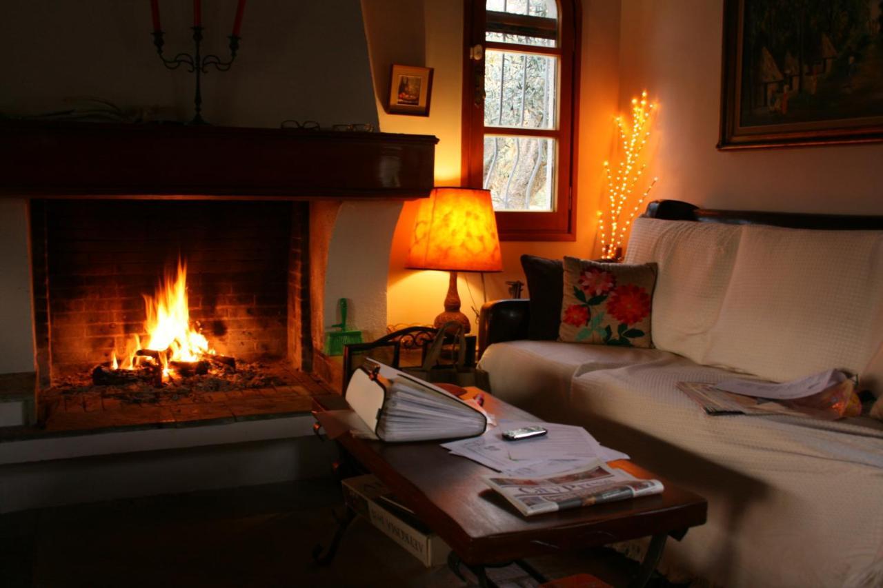 Nafpaktos Cottage By The Sea For Travelers And Dreamers! Ngoại thất bức ảnh