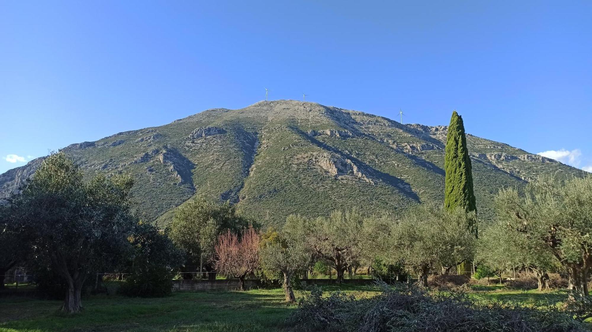 Nafpaktos Cottage By The Sea For Travelers And Dreamers! Ngoại thất bức ảnh