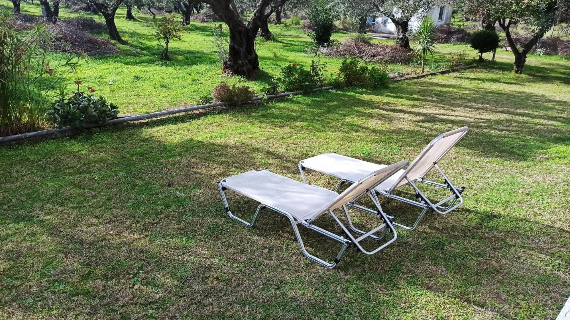 Nafpaktos Cottage By The Sea For Travelers And Dreamers! Ngoại thất bức ảnh