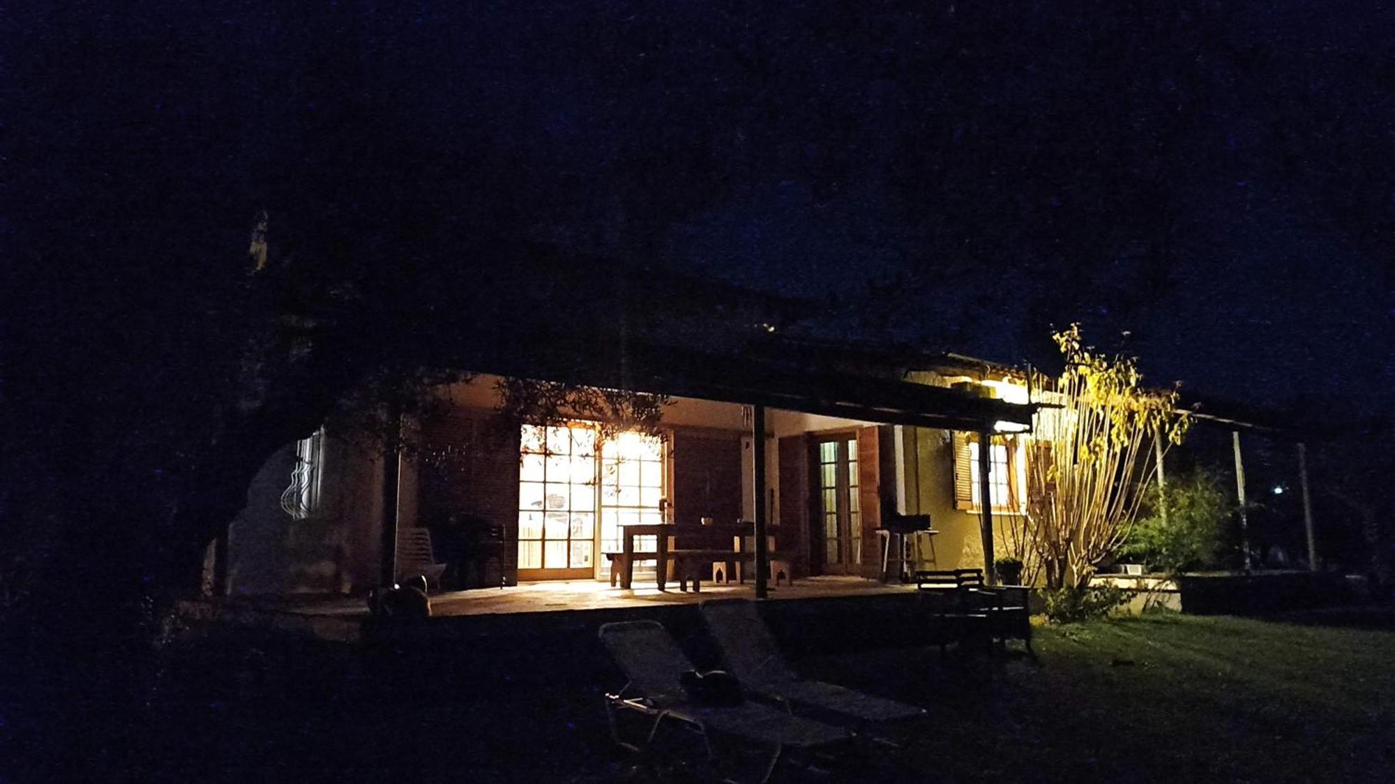 Nafpaktos Cottage By The Sea For Travelers And Dreamers! Ngoại thất bức ảnh