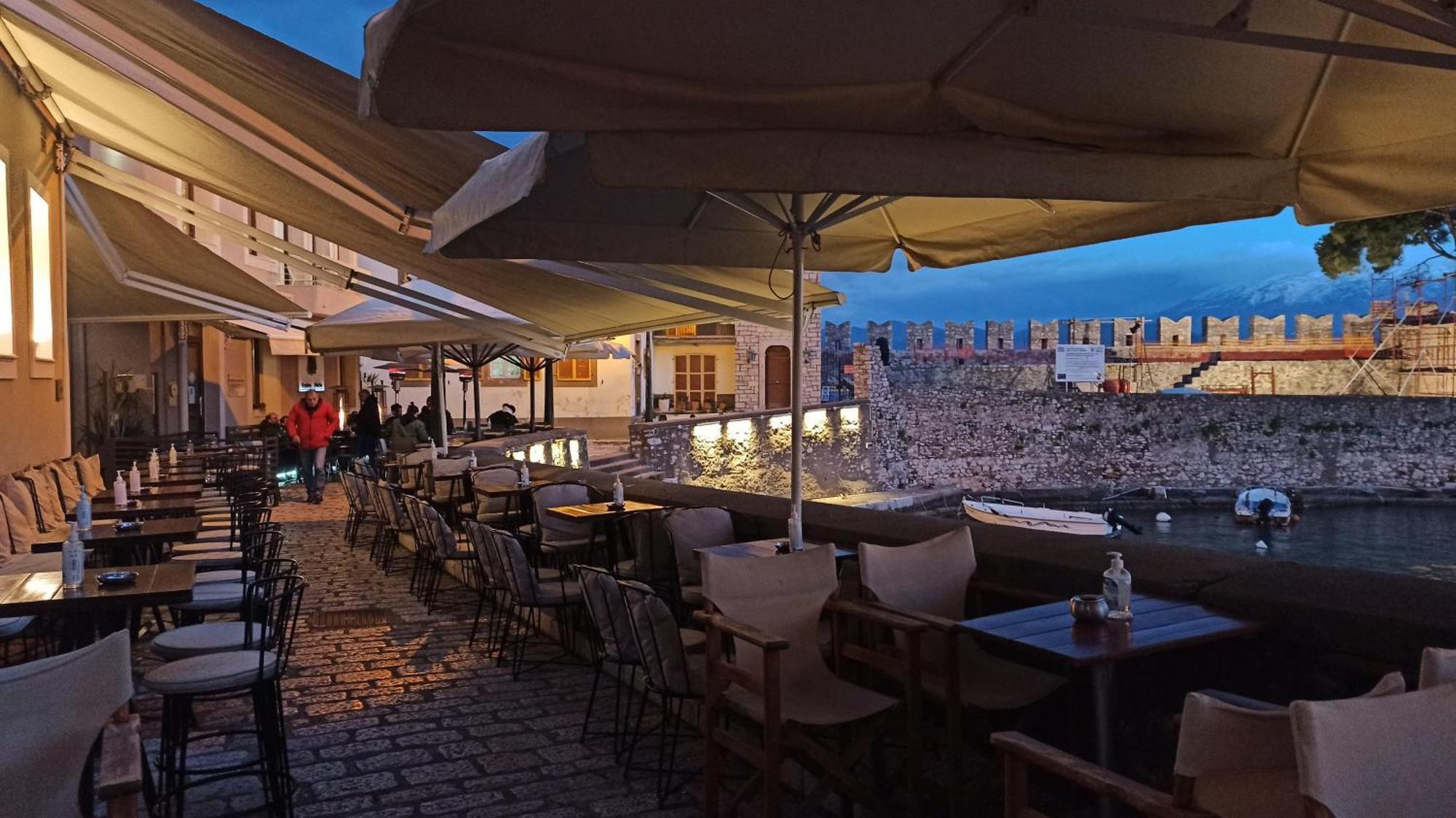 Nafpaktos Cottage By The Sea For Travelers And Dreamers! Ngoại thất bức ảnh