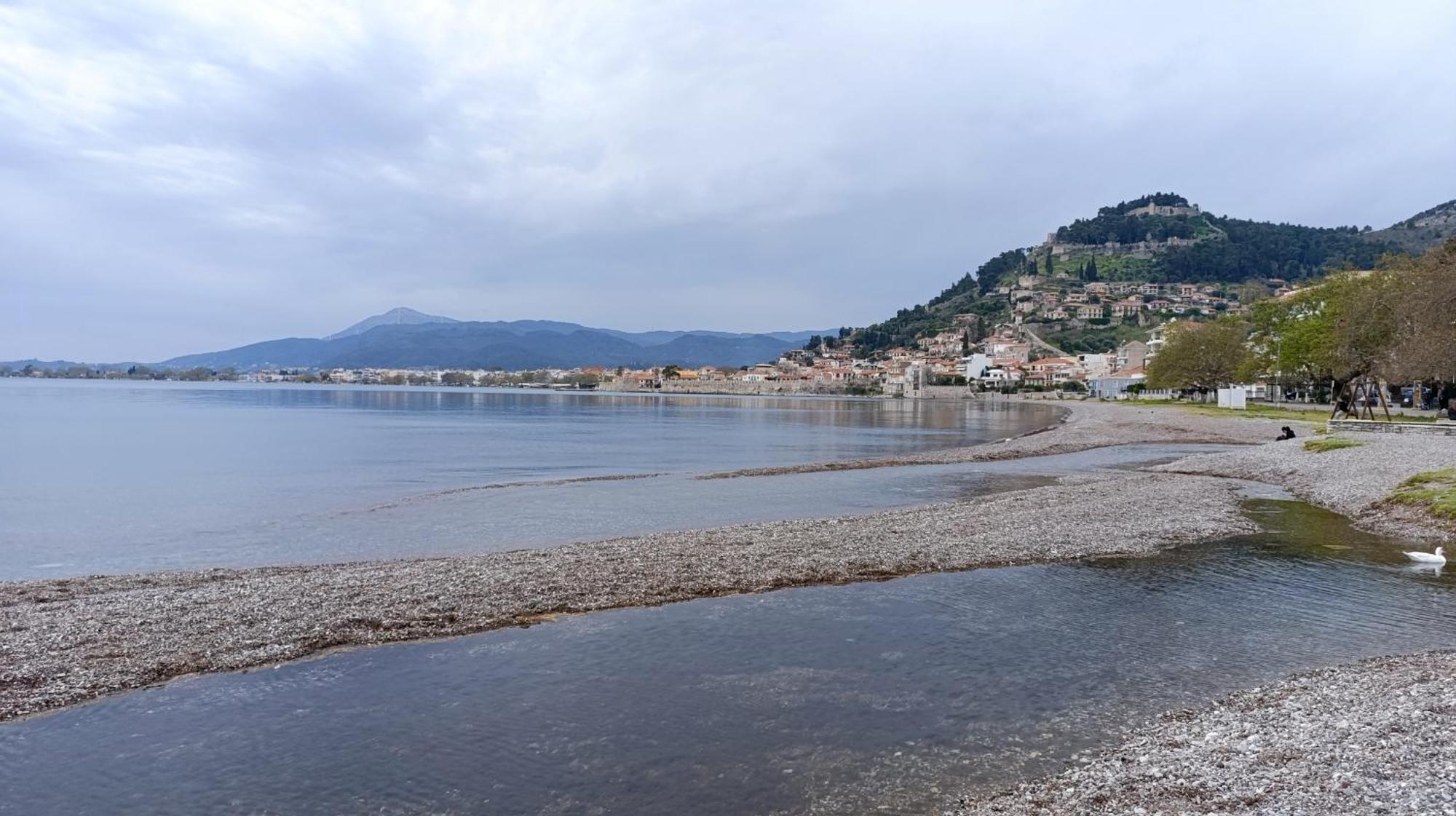 Nafpaktos Cottage By The Sea For Travelers And Dreamers! Ngoại thất bức ảnh